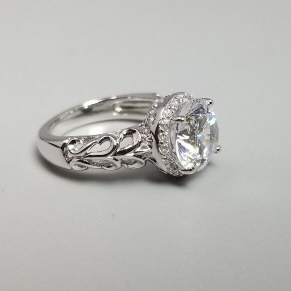 Vintage Sterling Silver Sparkling Round Rhinestone Ring, Size 5 Band, Estate - Picture 5 of 12